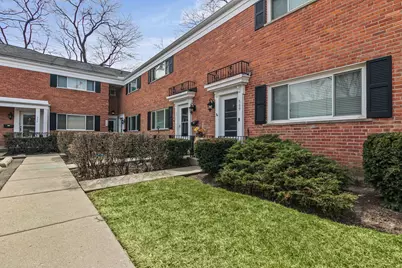 573 Shorely Drive, Barrington, IL 60010 - Photo 1