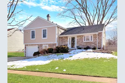 104 E McClellan Street, Bartlett, IL 60103 - Photo 1