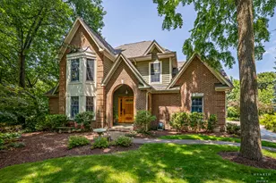 36W628 Oak Hill Dr, Dundee, IL 60118 - Photo 1