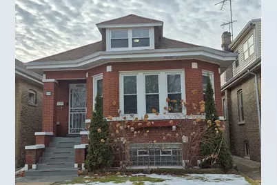 4855 W Argyle Street, Chicago, IL 60630 - Photo 1