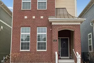 24 N Lincoln Ln, Arlington Heights, IL 60004 - Photo 1