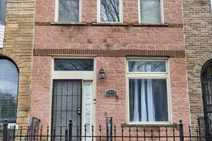 4403 S Prairie Ave, Chicago, IL 60653 - Photo 1