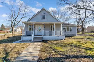 8103 Long Ave, Burbank, IL 60459 - Photo 1