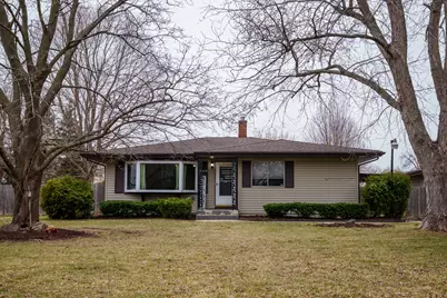 38410 N Tewes Court, Beach Park, IL 60087 - Photo 1