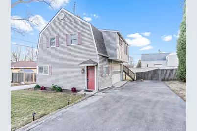 102 Park Street, Willow Springs, IL 60480 - Photo 1