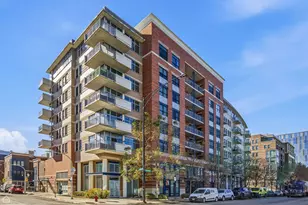 511 W Division St, Chicago, IL 60610 - Photo 1
