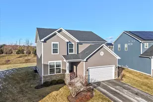 3847 Gold Cup Ln, Naperville, IL 60564 - Photo 1
