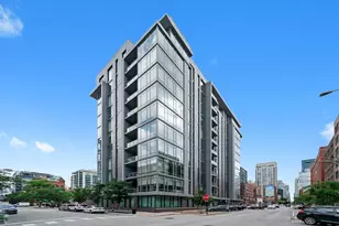 360 W Erie St, Chicago, IL 60654 - Photo 1