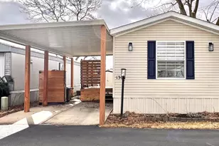 1304 Lauren Dr, Sandwich, IL 60548 - Photo 1