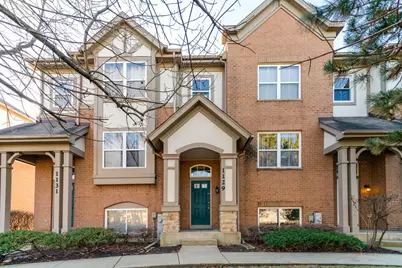 1129 N Claremont Drive #1129, Palatine, IL 60074 - Photo 1