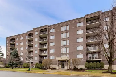 1327 Brown Street #404, Des Plaines, IL 60016 - Photo 1