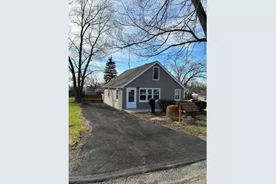 621 Mohawk Street, Joliet, IL 60432 - Photo 1