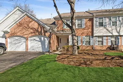 584 Edinburgh Lane #A, Prospect Heights, IL 60070 - Photo 1