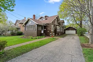 246 W Lake St, Barrington, IL 60010 - Photo 1
