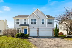 579 W Caldwell Dr, Round Lake, IL 60073 - Photo 1