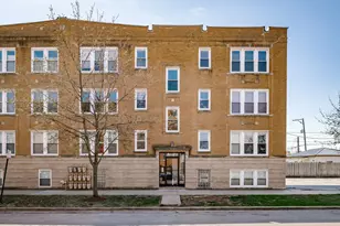 4749 W Roscoe St, Chicago, IL 60641 - Photo 1