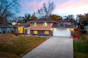 207 Diana St, Shorewood, IL 60404 - Photo 1