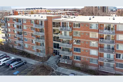 2200 S Stewart Avenue #3J, Lombard, IL 60148 - Photo 1
