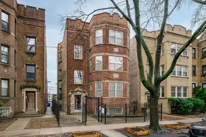 2315 W Arthur Avenue #2, Chicago, IL 60645 - Photo 1