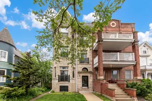 4117 N Paulina St, Chicago, IL 60613 - Photo 1