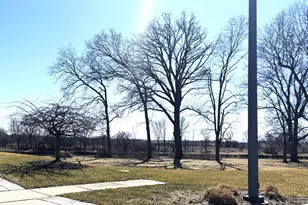 1434 Beach Ln, Sycamore, IL 60178 - Photo 1