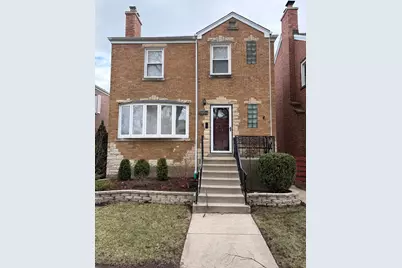 5363 N Latrobe Avenue, Chicago, IL 60630 - Photo 1