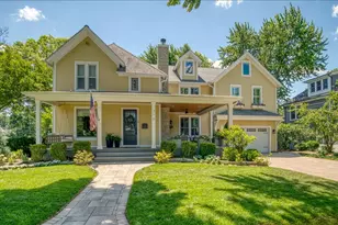 215 Fulton Ave, Saint Charles, IL 60174 - Photo 1