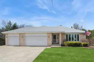 13910 Green Valley Dr, Orland Park, IL 60467 - Photo 1