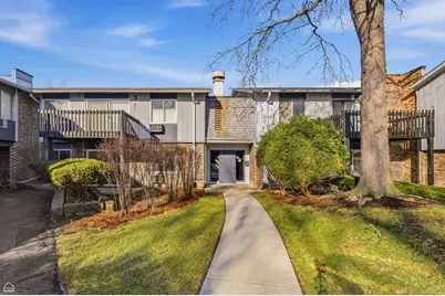 950 E Old Willow Road #101, Prospect Heights, IL 60070 - Photo 1