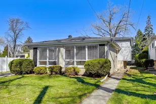 2316 Virginia St, Park Ridge, IL 60068 - Photo 1