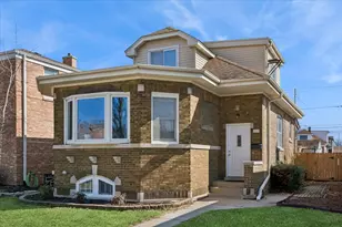 753 Newcastle Ave, Westchester, IL 60154 - Photo 1