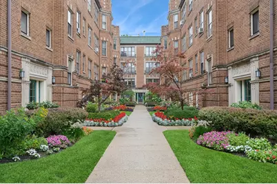 721 Hinman Avenue #2W, Evanston, IL 60202 - Photo 1