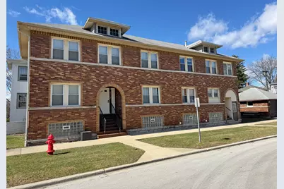 3708 Sunnyside Avenue, Brookfield, IL 60513 - Photo 1