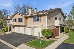 37 E Hickory St, Lombard, IL 60148 - Photo 1
