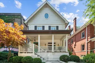 837 W Junior Terrace, Chicago, IL 60613 - Photo 1