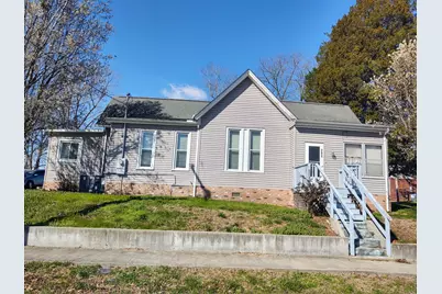 201 South 4th Street, Vienna, IL 62995 - Photo 1