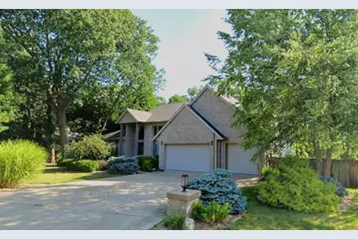 2710 8th Street Court, Moline, IL 61265 - Photo 1