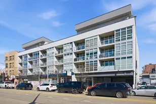 1610 W Fullerton Ave, Chicago, IL 60614 - Photo 1