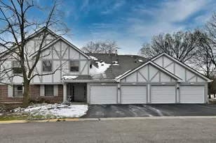 665 Catherine Ct, Wood Dale, IL 60191 - Photo 1
