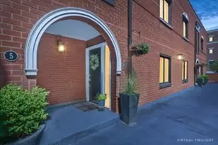 807 W Wolfram St, Chicago, IL 60657 - Photo 1