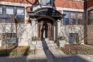 227 Main St, Evanston, IL 60202 - Photo 1