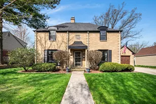 336 Hamilton Ave, Elgin, IL 60123 - Photo 1