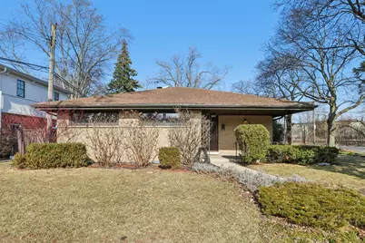6890 N Loron Avenue, Chicago, IL 60646 - Photo 1