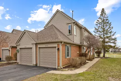 273 Doral Court #A, Elk Grove Village, IL 60007 - Photo 1