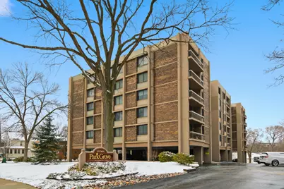 1110 Grove Street #2C, Downers Grove, IL 60515 - Photo 1