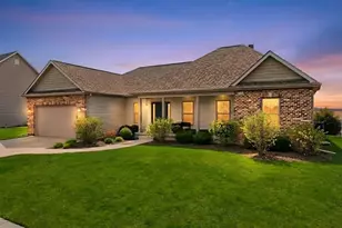 2235 Wickford Ln, Sycamore, IL 60178 - Photo 1