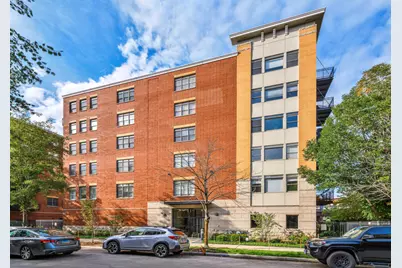 2300 W Saint Paul Avenue #504, Chicago, IL 60647 - Photo 1