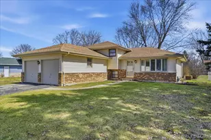 [Address not provided], Warrenville, IL 60555 - Photo 1