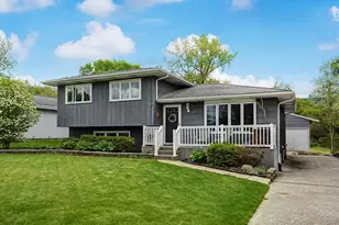 701 Maryknoll Dr, Lockport, IL 60441 - Photo 1
