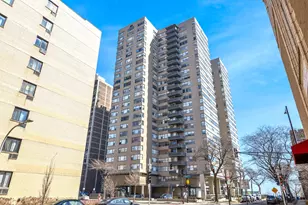 6301 N Sheridan Rd, Chicago, IL 60660 - Photo 1